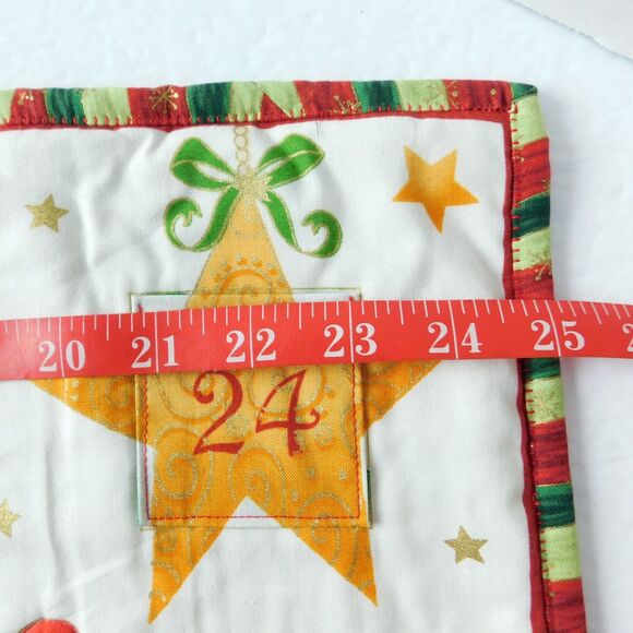 Christmas Quilted Wall Hanging Advent Calendar Handmade Pockets 25x21 EUC! - Picture 10 of 16
